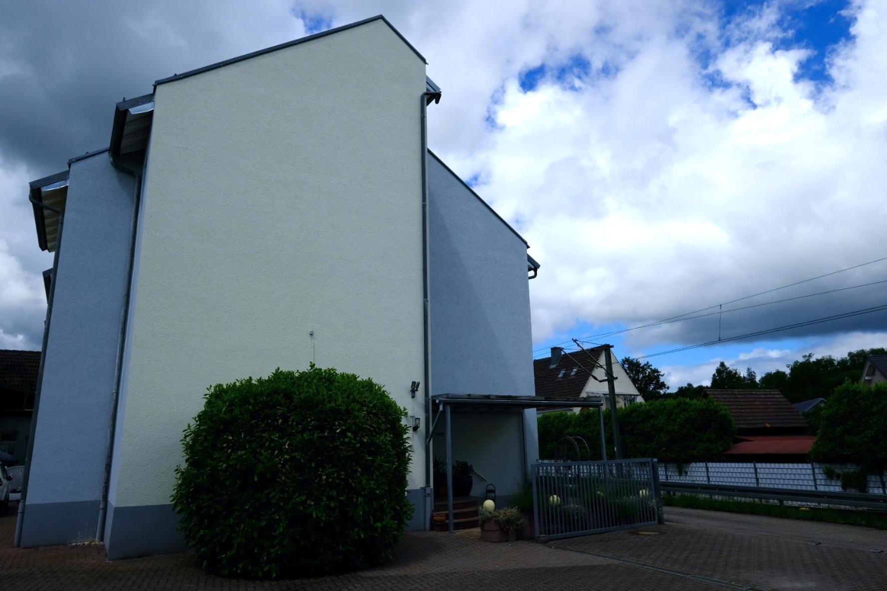 Hotel Kraichtaler Hof Exterior foto