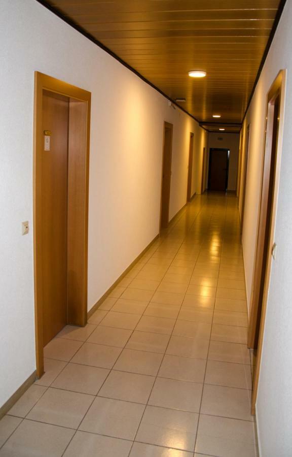 Hotel Kraichtaler Hof Exterior foto